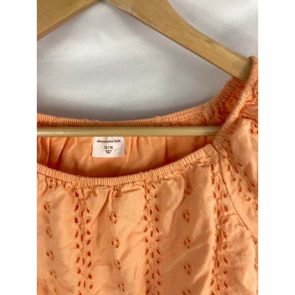 Abercrombie Kids Girls Orange Smocked Bottom Eyelet Top Size 13/14 - Picture 3 of 4